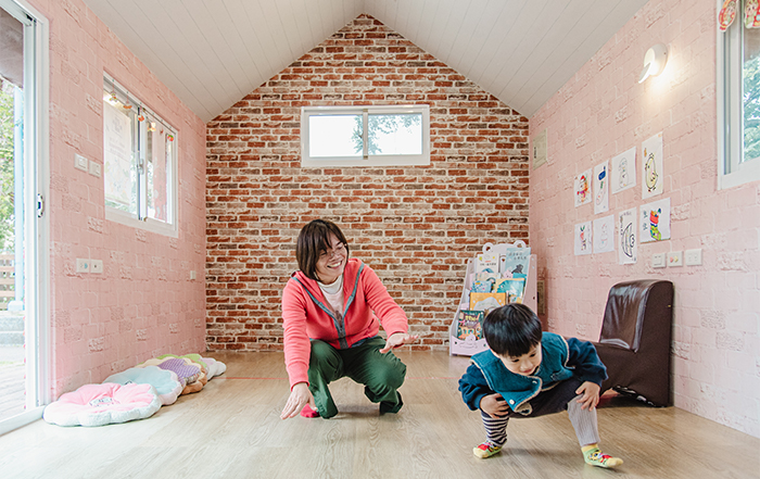 「糖果故事屋」獨立的空間設計，讓孩子們聆聽故事時能夠暢所欲言，隨心所欲表達自己的心情。