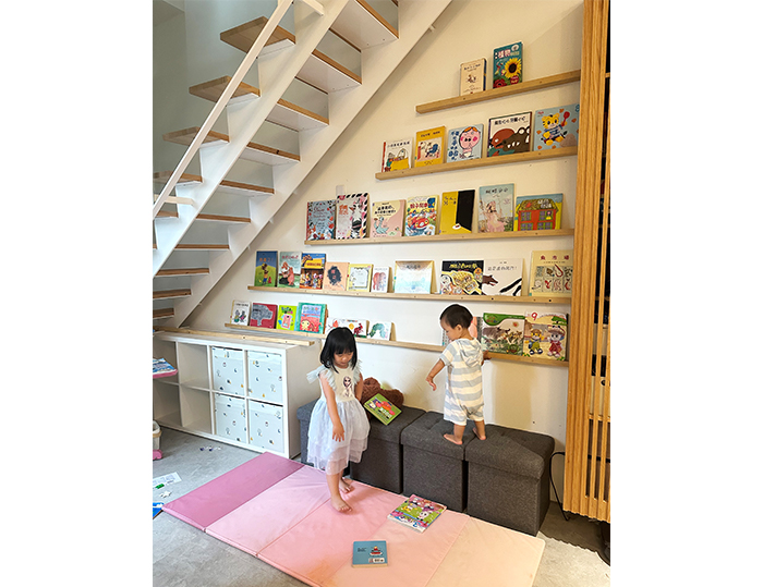陳東玉表示來過秘蜜基地繪本屋的家庭也將家裡打造成「秘蜜基地」。