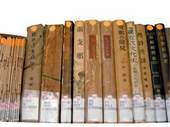 從藏書類別中發現葉榮鐘閱讀之廣，看見他人文素養的來源。