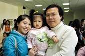 溫馨和睦的新移民家庭。