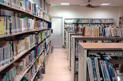 書庫是讀書的書香天堂。