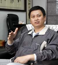 曾進發校長。