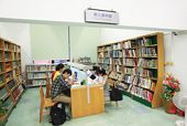 鄉土資料館蒐集許多地方文史書籍。